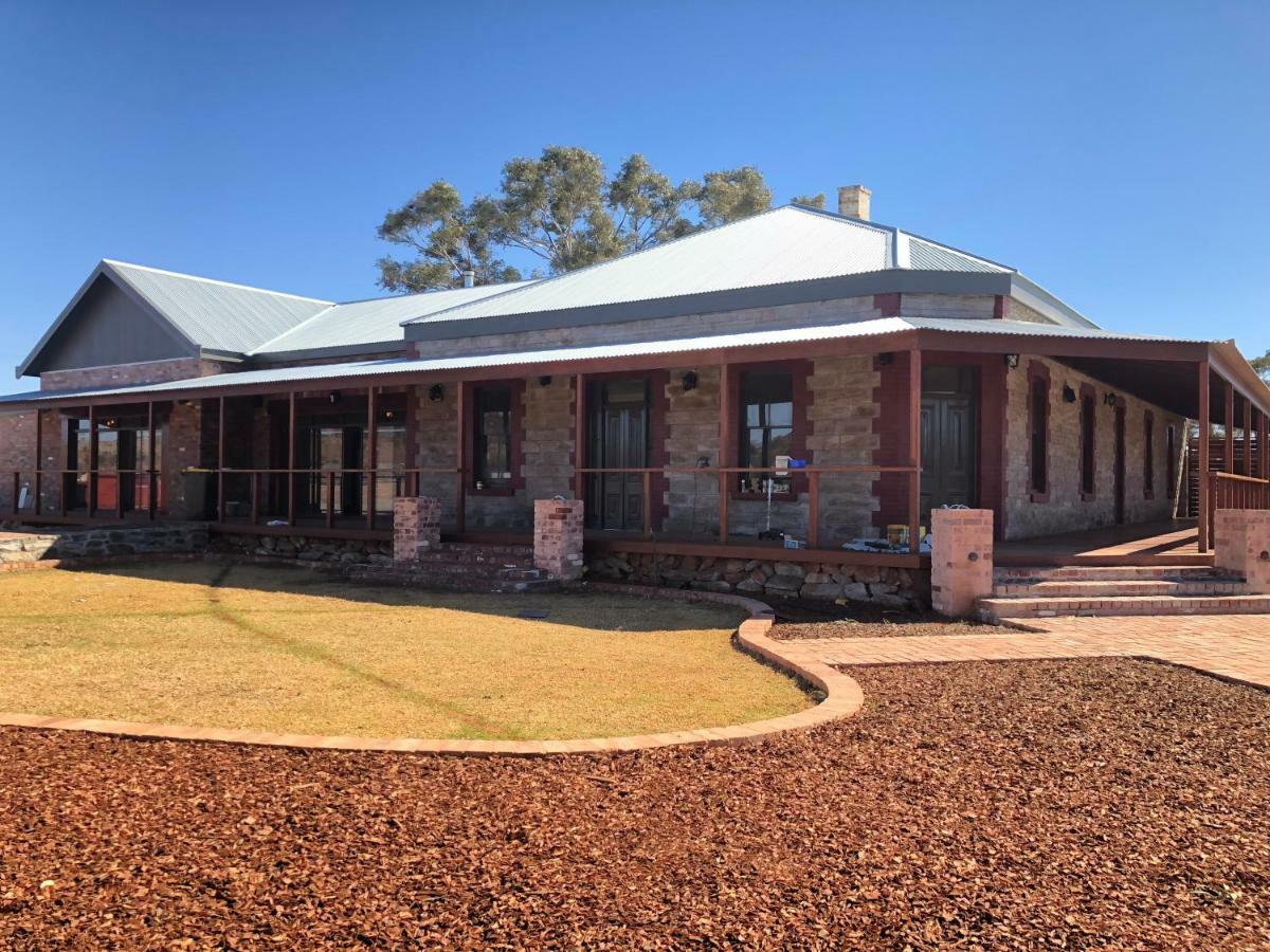 Broken Hill Outback Resort Eksteriør billede